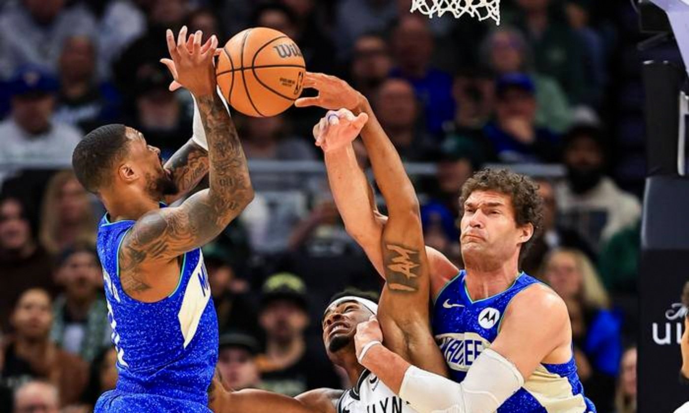 包含今晨NBA常规赛焦点战，密尔沃基雄鹿回应争议，引发热议，更衣室氛围转暖的词条